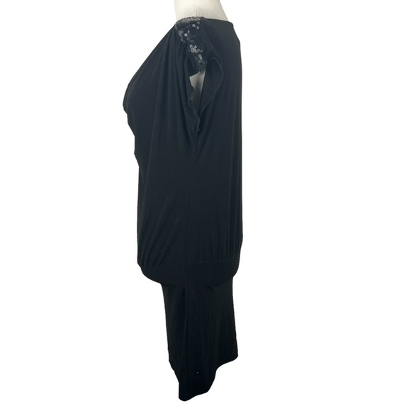 WET SEAL SCOOP NECK WITH BEADED SHOULDER MINI DRESS - Picture 4 of 8